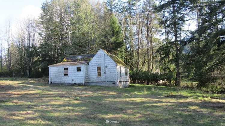 3008 University St Bellingham, WA 98225