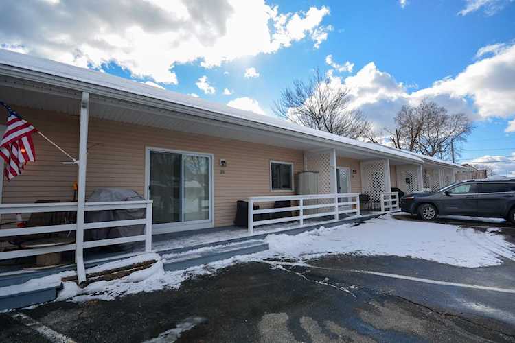 454 Winnacunnet Rd #18 Hampton, NH 03842 | MLS 4899745 Photo 1