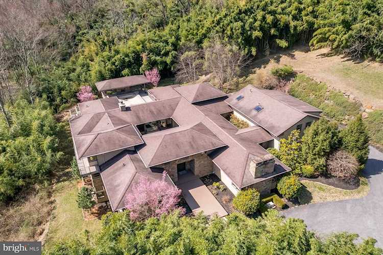 121 Bullock Rd Chadds Ford, PA 19317