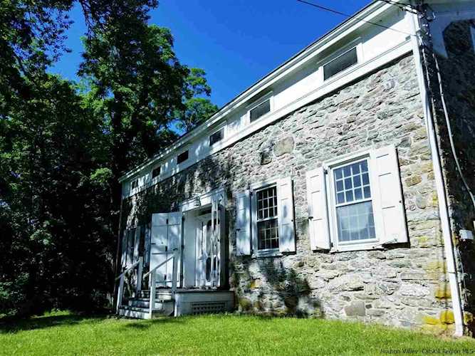 1663 Lucas Ave Ave Rosendale, NY 12419
