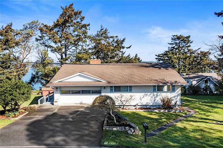 604 NW Madrona Way Coupeville, WA 98239