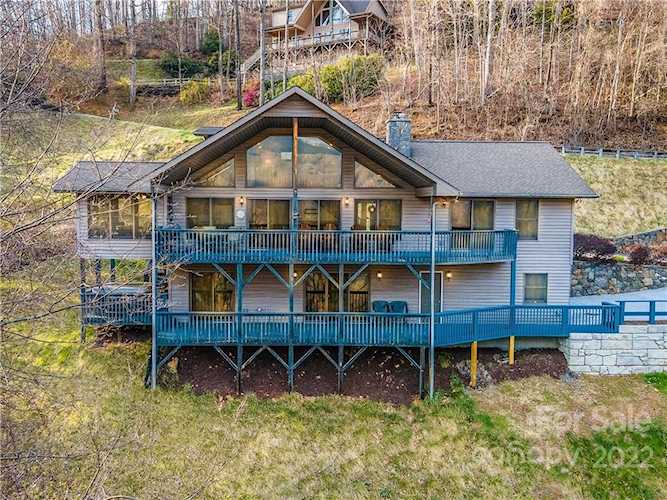 375 Grandview Cliff Heights Maggie Valley, NC 28751