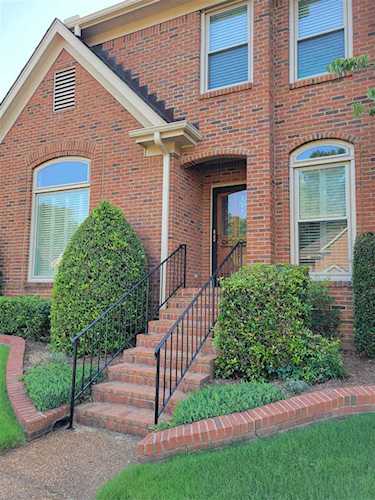 1889 E Pheasant Acres Ln Cordova, TN 38016