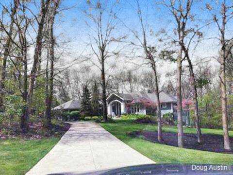 8964 NE Conservancy Dr Ada, MI 49301 | MLS 22011680 Photo 1