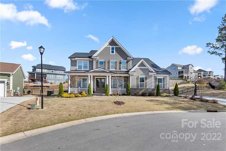 2702 Oxbow Ct Fort Mill, SC 29708