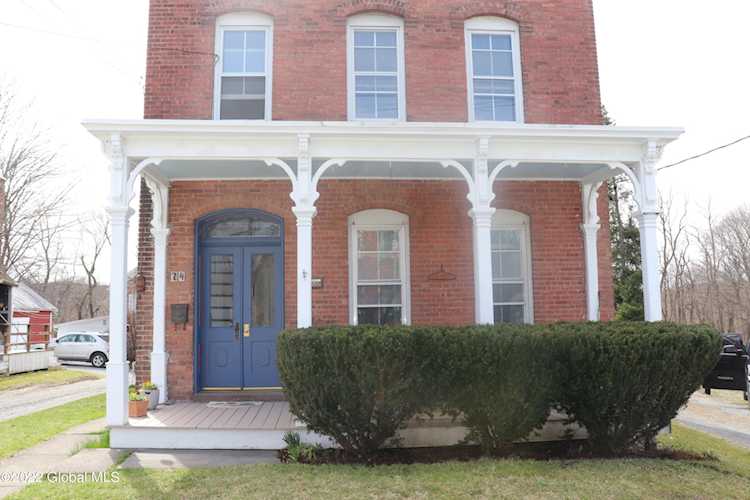 74 High St Hoosick Falls, NY 12090 | MLS 202215354 Photo 1