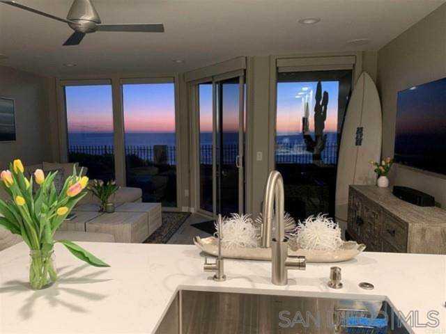 190 Del Mar Shores Ter #8 Solana Beach, CA 92075