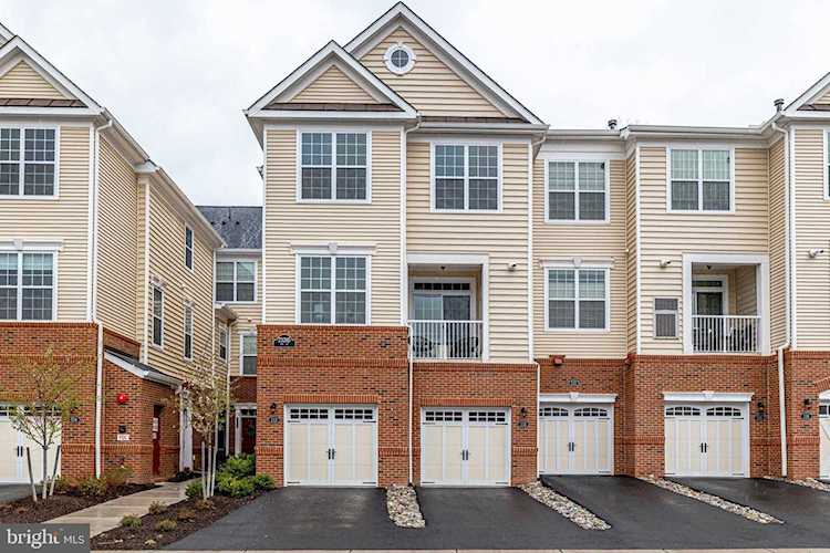 23265 Milltown Knoll Square #113 Ashburn| VA | Listings Updated Every 15 Minutes Photo 1