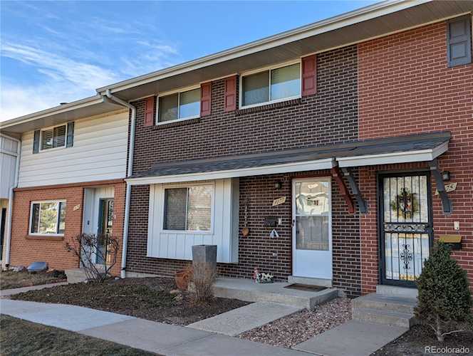 9177 E Oxford Dr Denver, CO 80237 | MLS 6933754 Photo 1