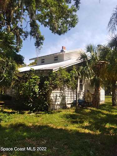 3080 New Jersey Avenue Malabar, FL 32950