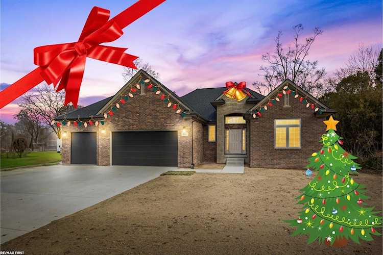 2547 Weaverton Rochester Hills, MI 48307