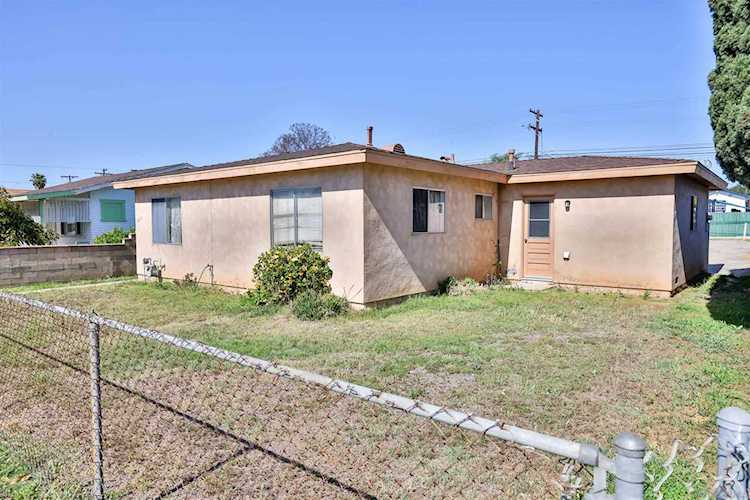 1845 O Ave National City, CA 91950