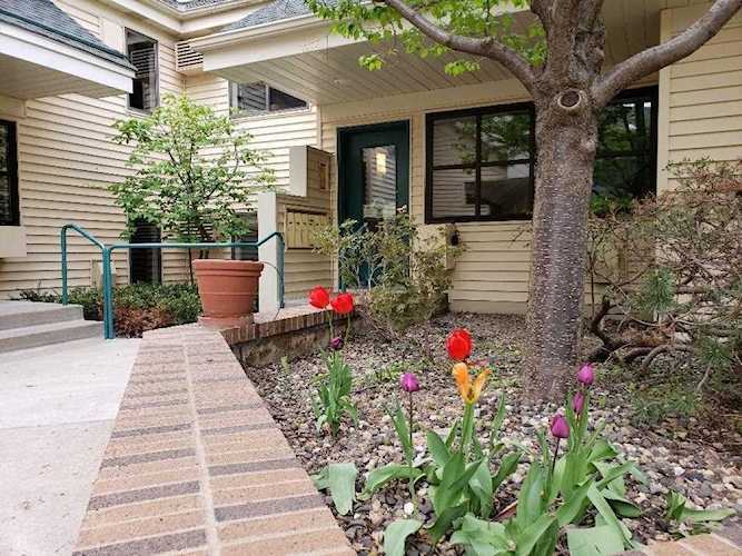 MLS 6180033 Hennepin County condo for sale Edinborough Edina