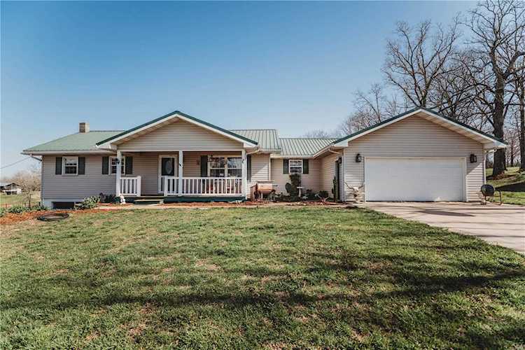 17845 County Road 1300 St James, MO 65559