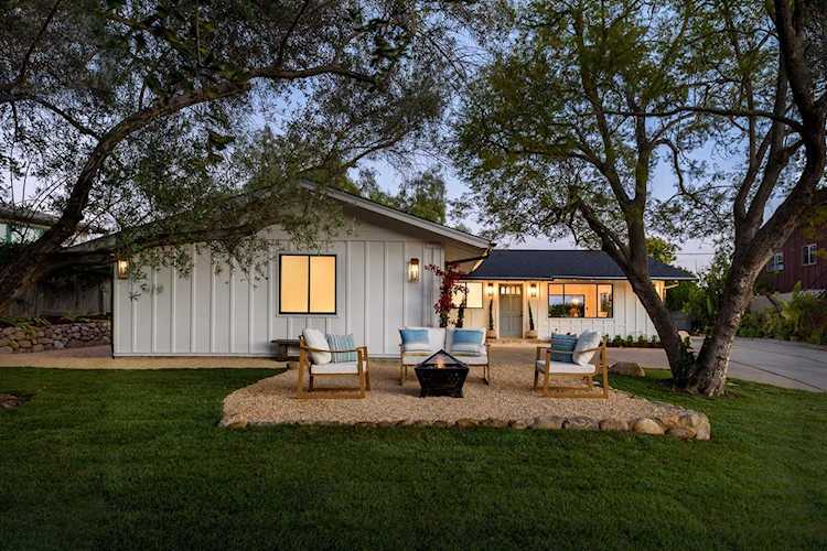 2631 Montrose Pl Santa Barbara, CA 93105