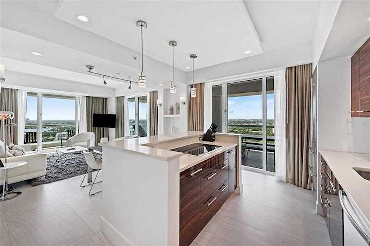 551 N Fort Lauderdale Beach Blvd Blvd #R2202 Fort Lauderdale, FL 33304