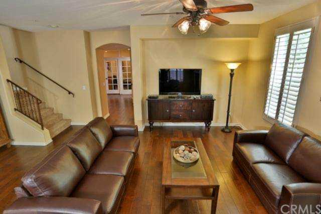 322 5th St Huntington Beach, CA 92648