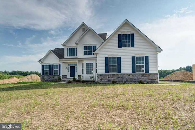 1153 Charleston Circle Dover, DE 19904