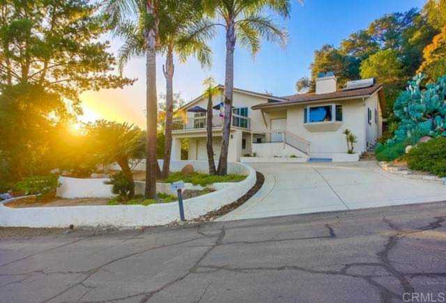 9856 Dogwood Lane Escondido, CA 92026