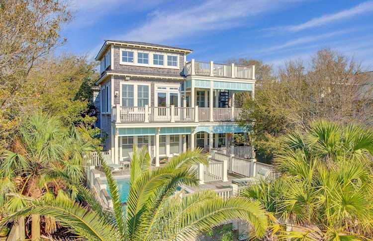 913 Carolina Blvd Isle Of Palms, SC 29451