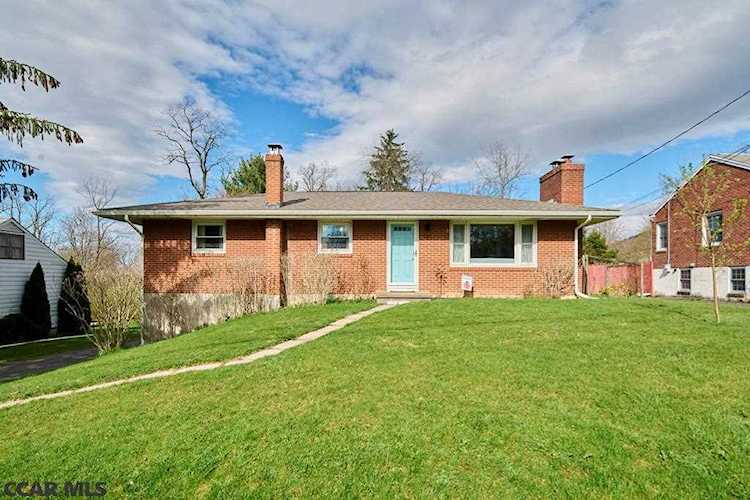 131 Sycamore Drive State College, PA 16801 | home for sale | KBB Photo 1