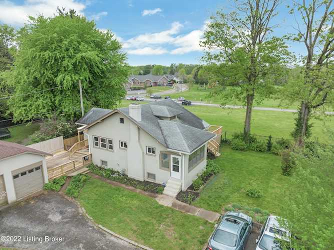 4 Maple Crest Ct Louisville, KY 40206