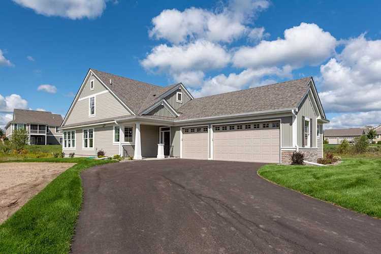 4780 Preserve Court N Hugo, MN 55038