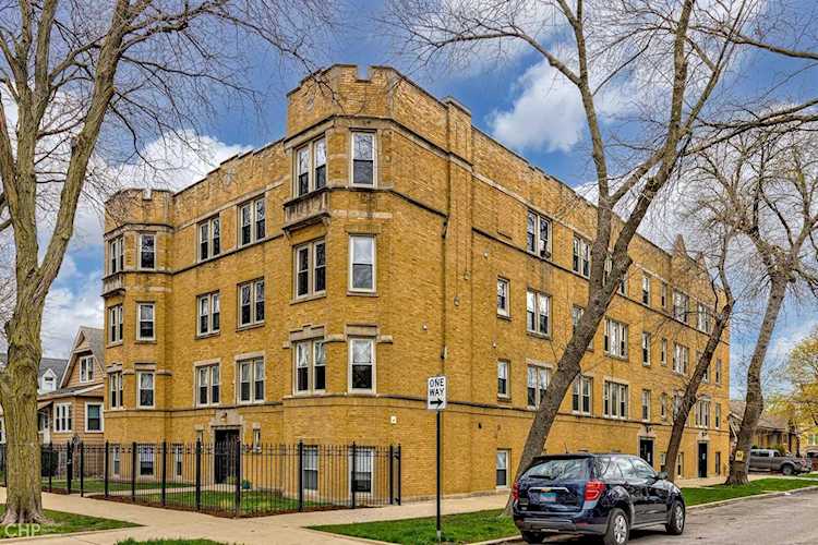 3654 W Belle Plaine Ave #103 Chicago, IL 60618 | MLS 11387428 Photo 1