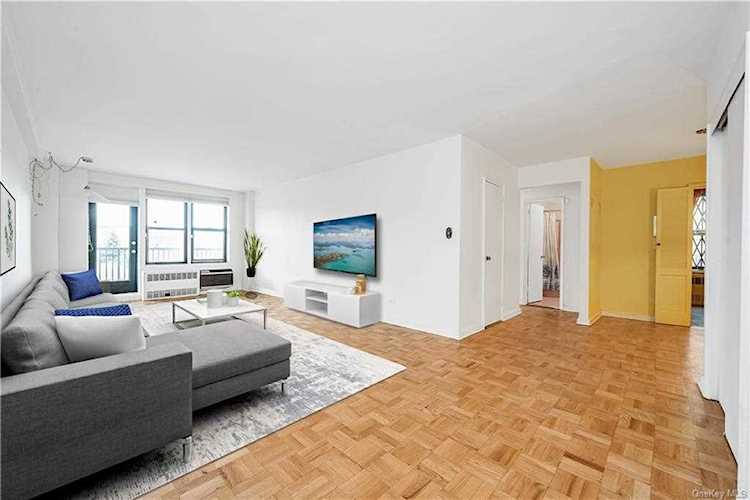 5235 Post Road #1K Bronx, NY 10471