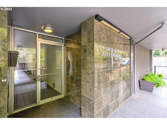 2020 SW Main St #103 Portland, OR 97205