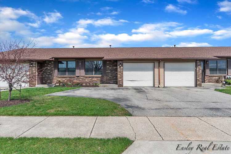 2931 SW Porter Ct Grandville, MI 49418 | MLS 22015067 Photo 1