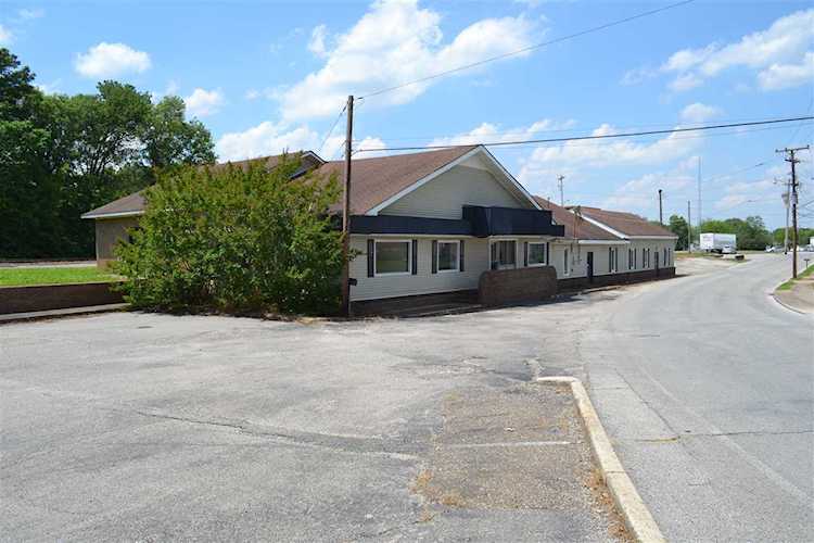 1103 Liberty St Milan, TN 38358