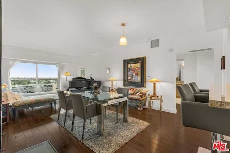 13700 Marina Pointe Dr #918 Marina Del Rey, CA 90292
