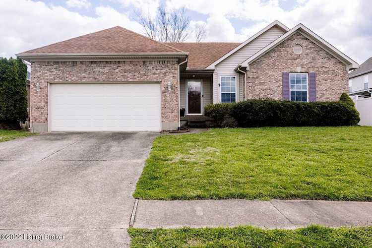 8102 Keira Ridge Ct, Louisville, KY 40291 - Eagles Crest $258,500 Photo 1