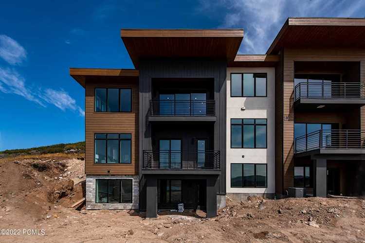 842 E Klaim Drive Hideout, UT 84036