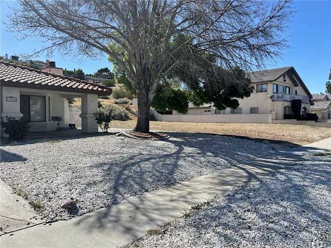 13556 Spring Valley Victorville San Bernardino PW22090381 CA 92395 home for sale $488,000 Photo 1