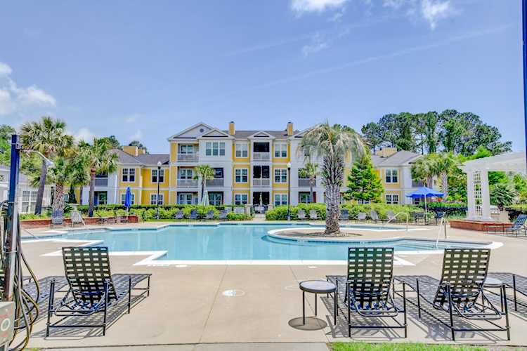 Home For Sale in Southampton Pointe Mount Pleasant Charleston. 1524 Rosewood Ln.| Matt O’Neill Real Estate Photo 1