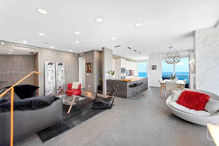 4775 Collins Ave #4003 Miami Beach, FL 33140
