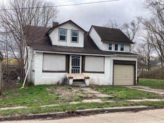 1610 Robinson Street South Bend, IN 46613