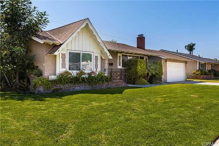 13172 Brittany Woods Dr, Tustin, CA 92780 | MLS# PW21133048 | home for sale Photo 1