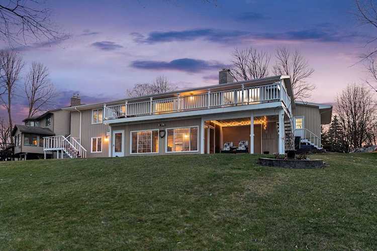 3214 Butternut Circle NW Prior Lake, MN 55372
