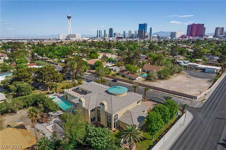 1245 S Rancho Dr Las Vegas, NV 89102