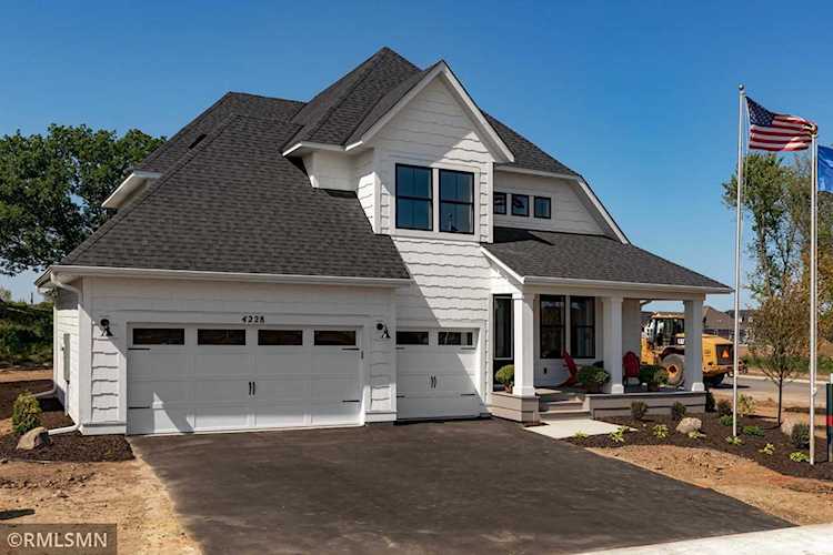 4228 Picket Way Woodbury, MN 55129