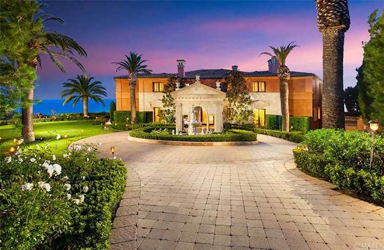 1 Pelican Crest Dr Newport Coast, CA 92657