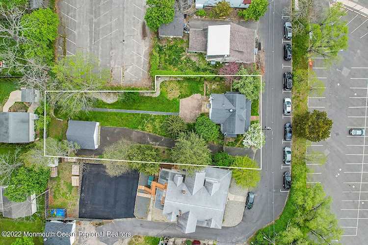 29 Snyder St Toms River, NJ 08753