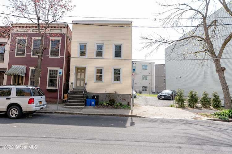 120 Jefferson St Albany, NY 12210