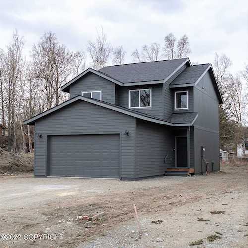 135 W Auklet Avenue Palmer, AK 99645