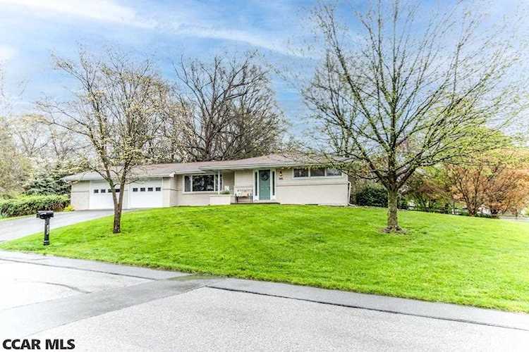 305 Montclair Lane Boalsburg, PA 16827 | MLS 74683 Photo 1