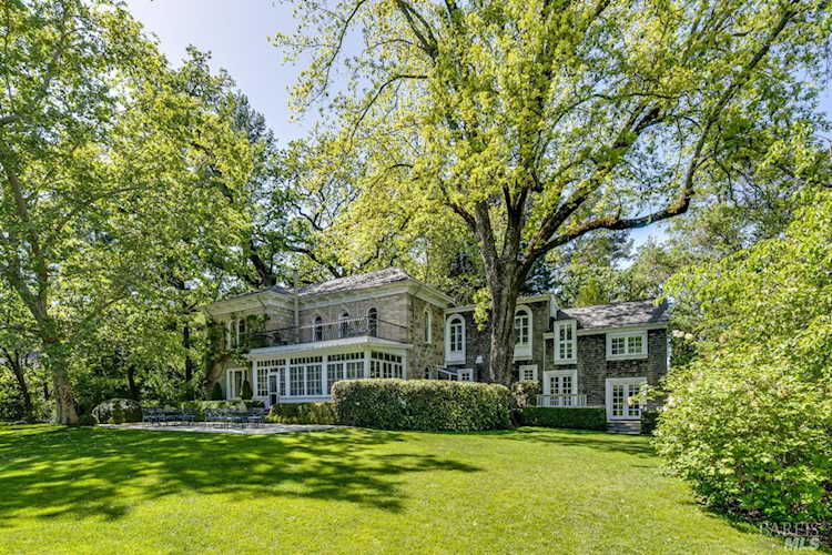 1105 Lodi Lane St. Helena, CA 94574