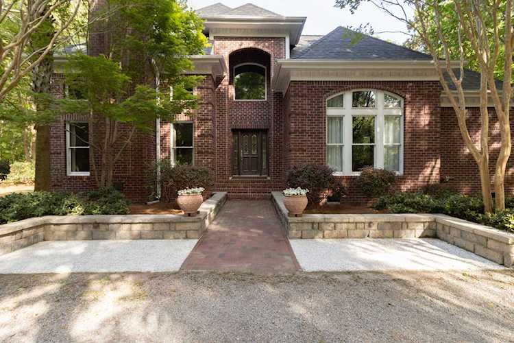 1842 Long Creek Rd Wadmalaw Island, SC 29487